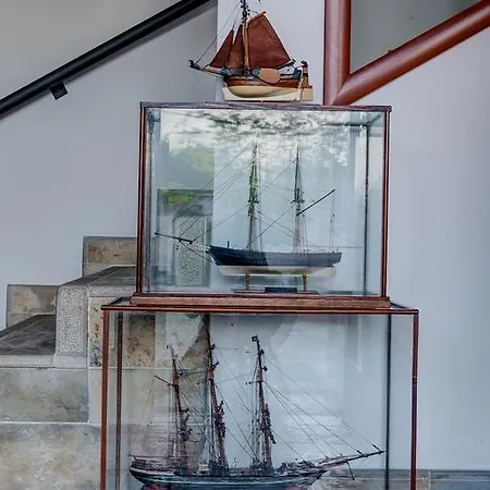 The Hills And Guest house 4*