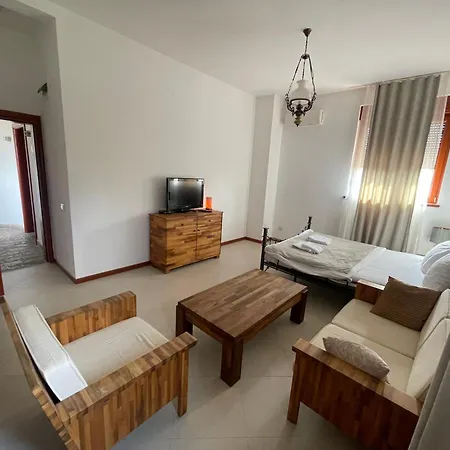 Konukevi The Hills And Belgrad