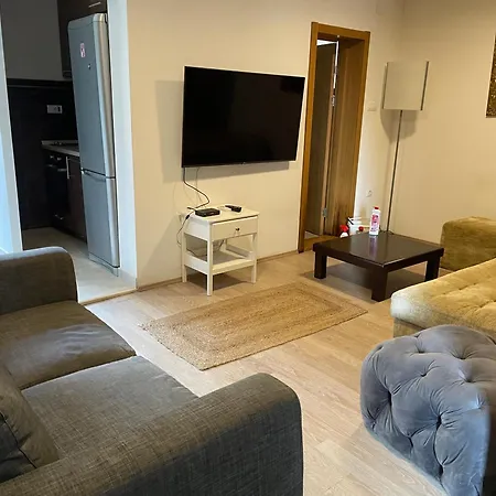 The Hills And Beograd