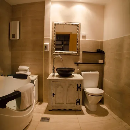 Konukevi The Hills And