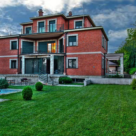 Gæstehus The Hills And Beograd