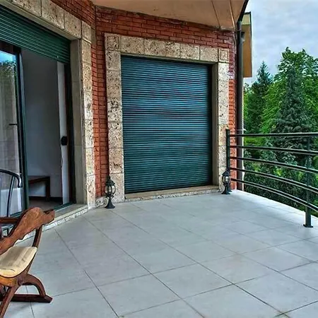 Gæstehus The Hills And Beograd