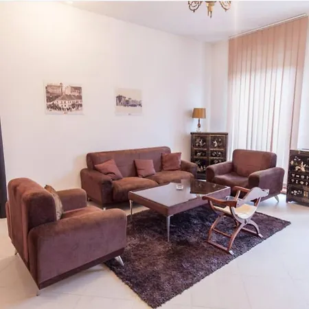 The Hills And Guest house 4*